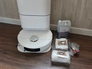 Robot Aspirador Fregasuelos + Accesorios