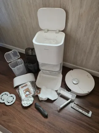 Robot Aspirador Fregasuelos + Accesorios