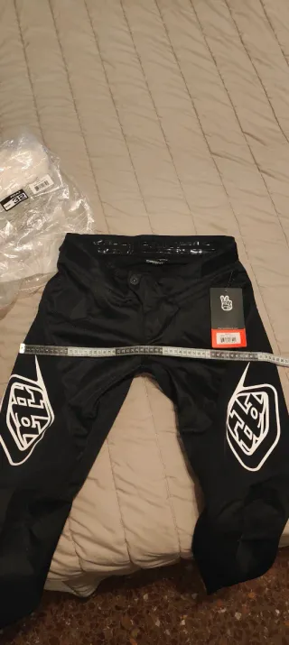 Pantaloncini MTB Troy Lee Designs Taglia 32