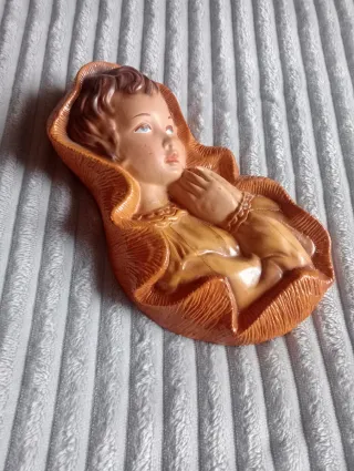 Virgen de cerámica para colgar