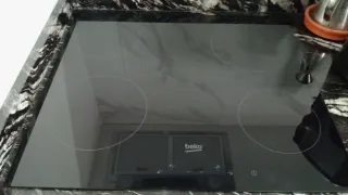 Horno y Vitrocerámica Beko