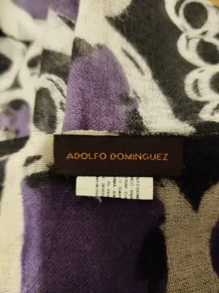 Fular  Adolfo Domínguez Morado y Negro