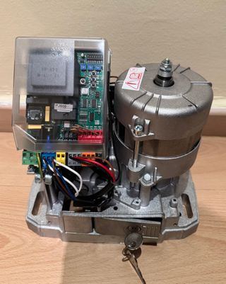 Motor Puerta Corredera Syros 600 Pujol