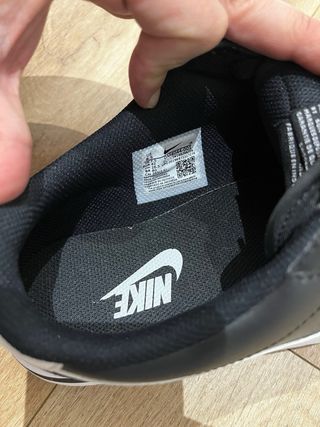 Nike Cortez de Piel Negras Talla 42