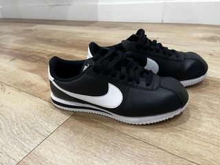 Nike Cortez de Piel Negras Talla 42