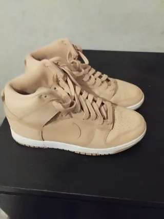 Zapatillas Nike Beige Talla 40.5