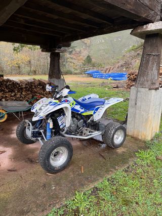 Quad Suzuki LTZ 400