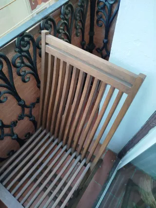 Silla plegable de madera para terraza