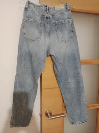 Pantalón vaquero Stradivarius mujer T.34