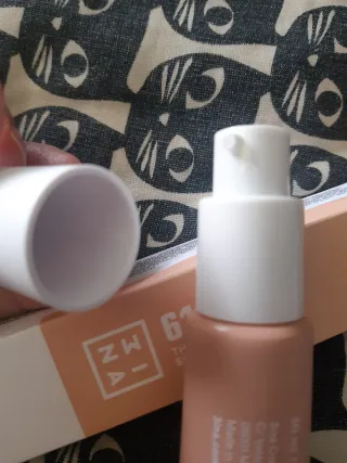 3INA 613 The Tinted Moisturizer SPF 30