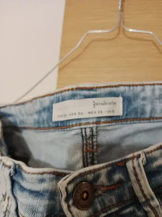Pantalón vaquero Stradivarius mujer T.34