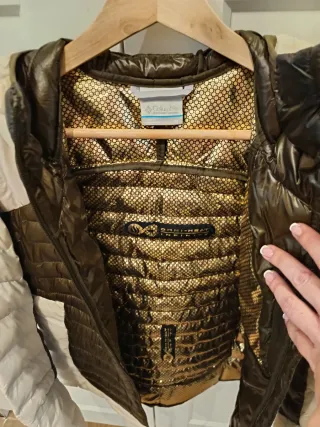 Chaqueta Columbia Labyrinth Loop con capucha