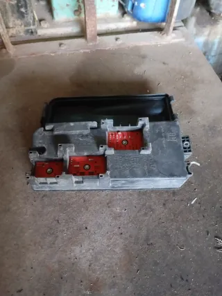 Caja Relés y Fusibles Opel Vectra C