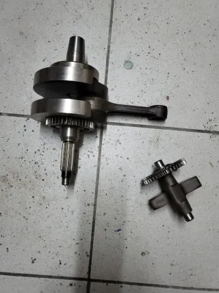 Albero motore Honda Dominator NX 650