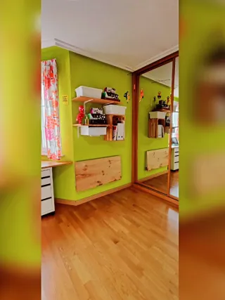 Mesa abatible de madera para pared