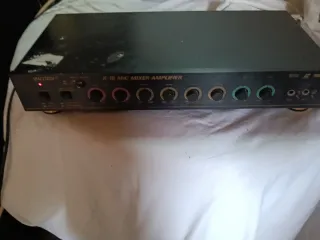 Karaoke SPACETECH K-18 Amplificador Mezclador