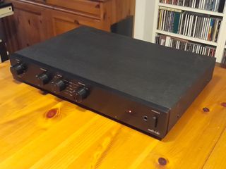 Audiolab 8000Q Preamplificador