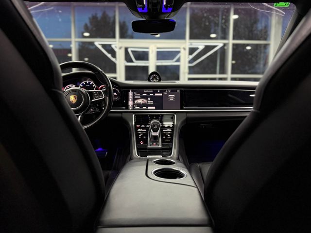 Porsche Panamera 4 EHYBRID 2017