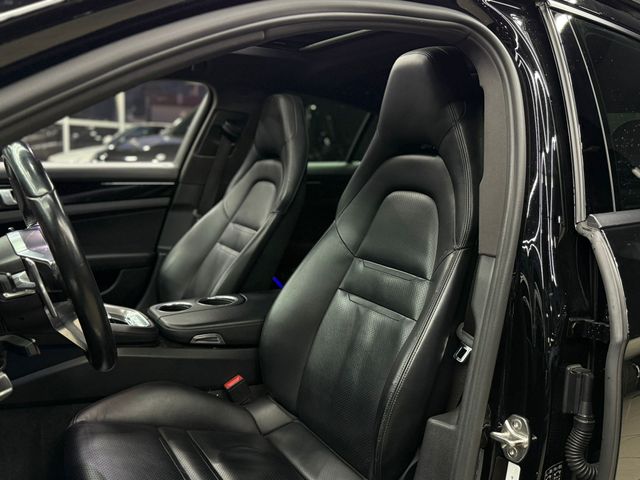 Porsche Panamera 4 EHYBRID 2017