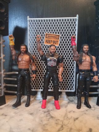 Figuras WWE Mattel Roman Reigns