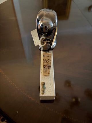 Estatuilla vintage GALOS
