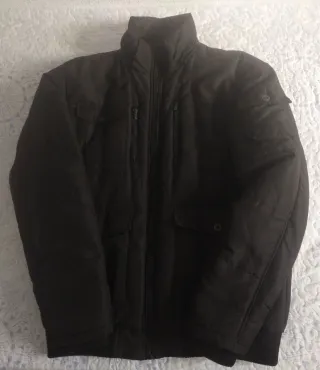 Chaquetón negro hombre