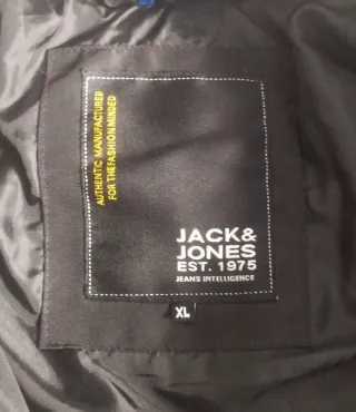 Chaquetón negro hombre