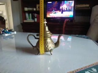 Tetera Marroquí Metal Dorado Artesanía