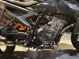 KTM 990 Duke 2024 Carnet A