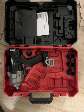 Atornilladora de impacto Parkside NO NEGOCIABLE.