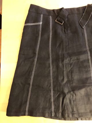 Lote 2 Faldas T42 Negra Unit y Zara