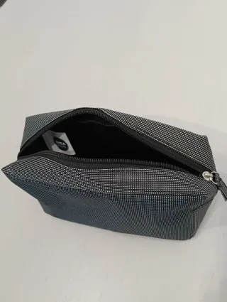 Neceser de viaje con cremallera