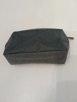 Neceser de viaje con cremallera