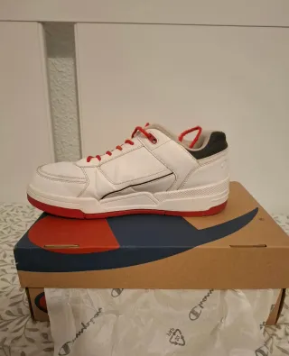 Tenis Champion Blancos y Rojos