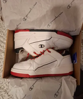 Tenis Champion Blancos y Rojos