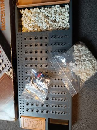 Master Mind Letras Juego de Mesa