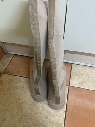 Botas tela elástica beige