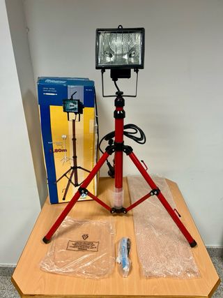 Foco 500W con trípode extensible