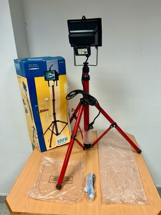 Foco 500W con trípode extensible