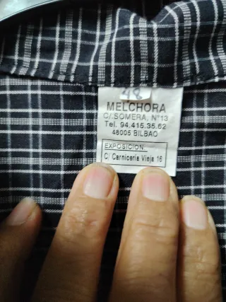 Blusón de cuadros gris y blanco