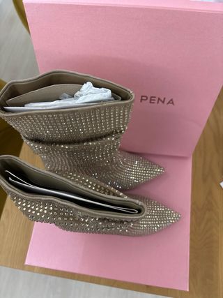 Botas Beige con Brillantes