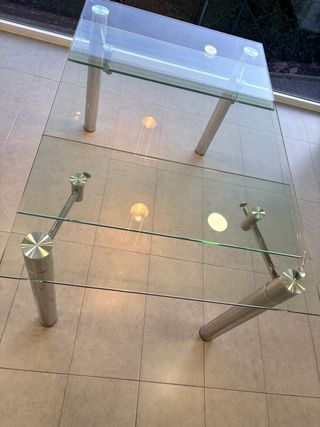 Mesa de cristal extensible moderna