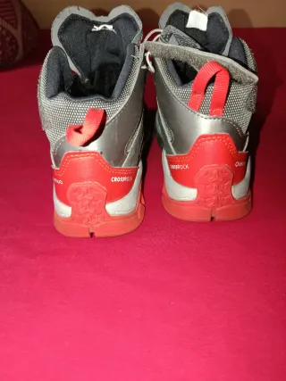 Botas montaña niño