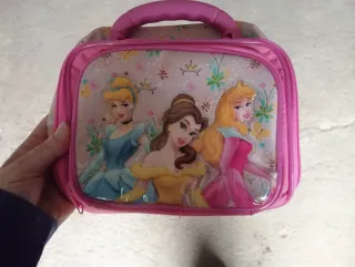 Maleta infantil con neceser Princesas Disney