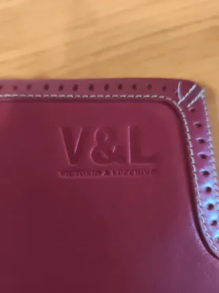 Cartera Victorio & Lucchino Roja