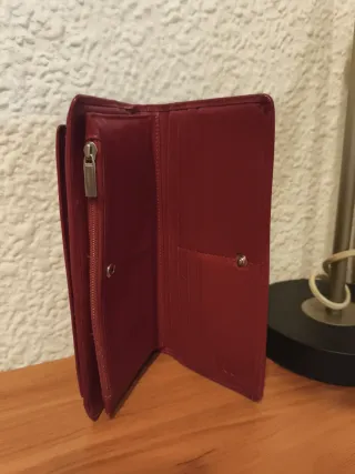 Cartera Victorio & Lucchino Roja