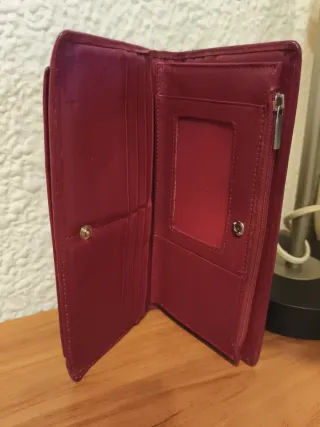 Cartera Victorio & Lucchino Roja