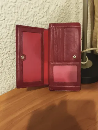 Cartera Victorio & Lucchino Roja