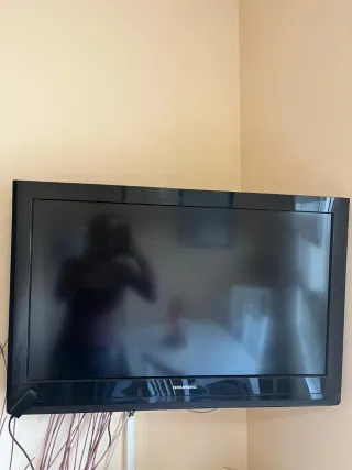 Televisor Grundig 45 TDT Negro