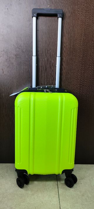 Nueva Maleta cabina rígida